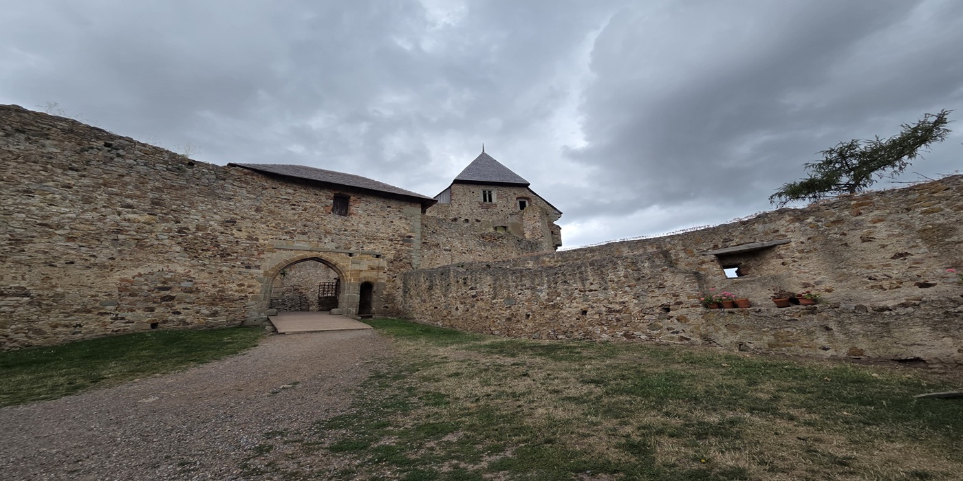 Fotoreportáž: Hrad Točník