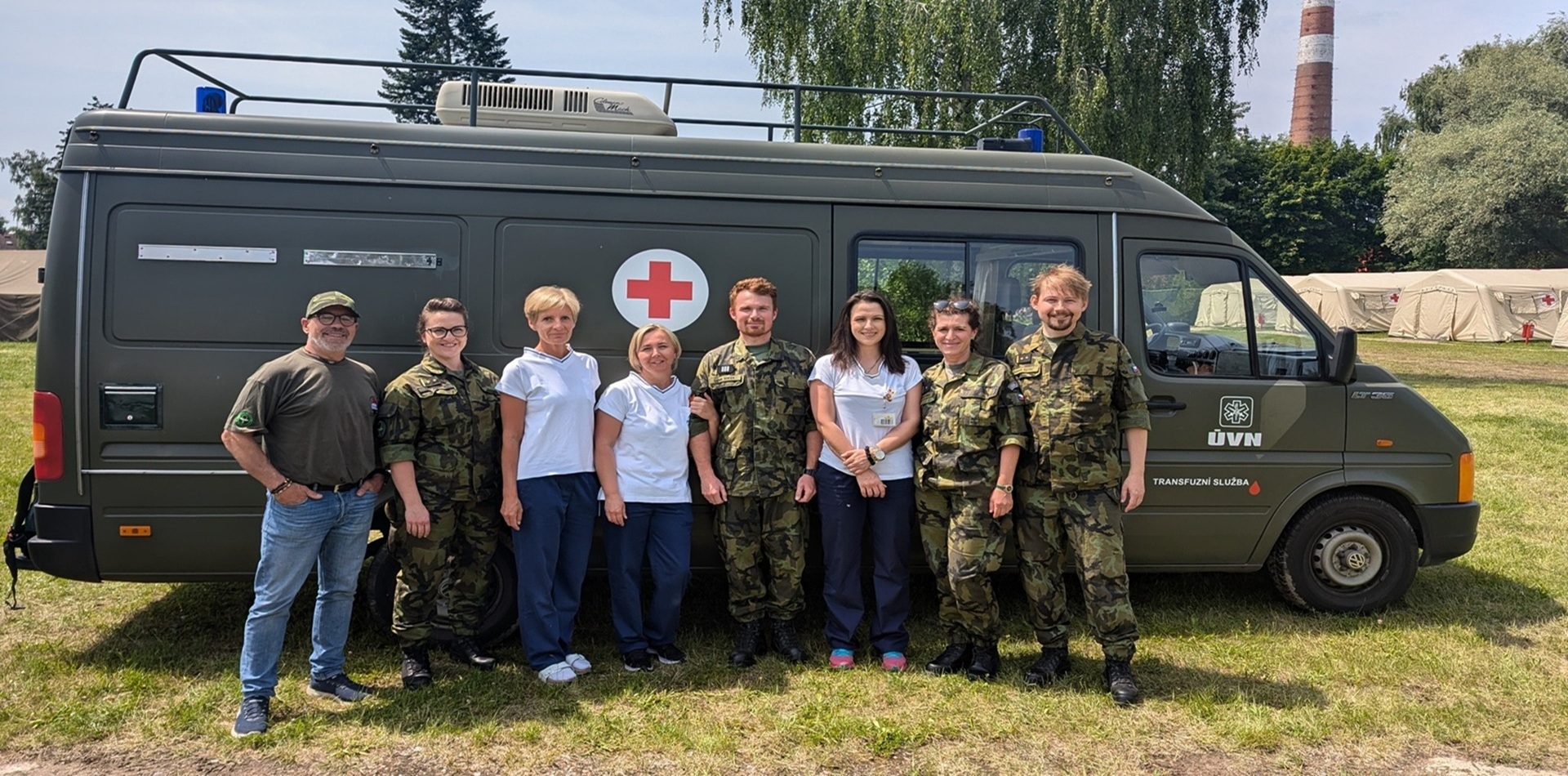 Mobilní odběry dárců krve - odběrový tým ÚVN vyjíždí pravidelně do terénu
