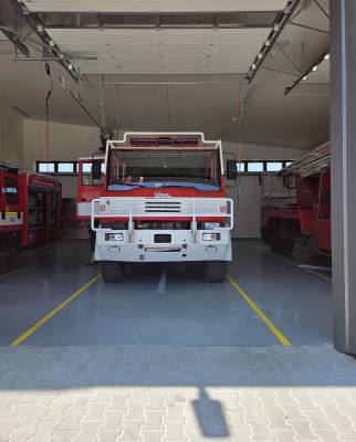 Den otevřených dveří 14.06.2025 u JSDH Jílové u Prahy - garáž (foto redakce).