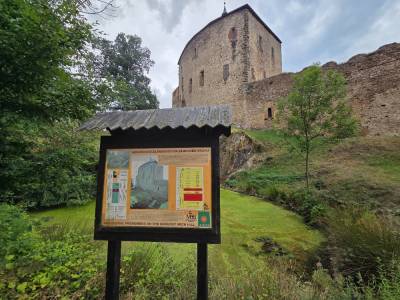 Hrad Točník červenec 2025 (foto redakce).