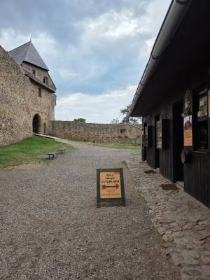 Hrad Točník červenec 2025 (foto redakce).