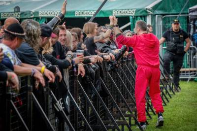 Kapela zakázanÝovoce - fanoušci (archiv kapely).