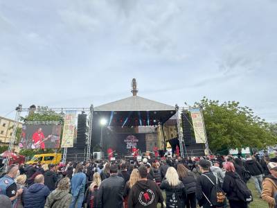 Kapela zakázanÝovoce - pivní slavnosti Záhlinice (archiv kapely).