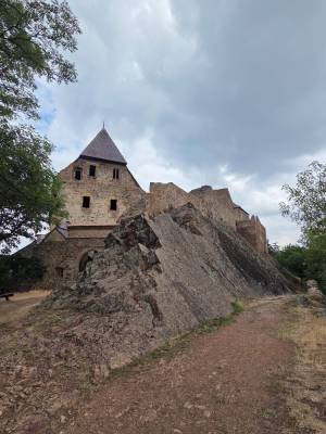 Hrad Točník červenec 2025 (foto redakce).